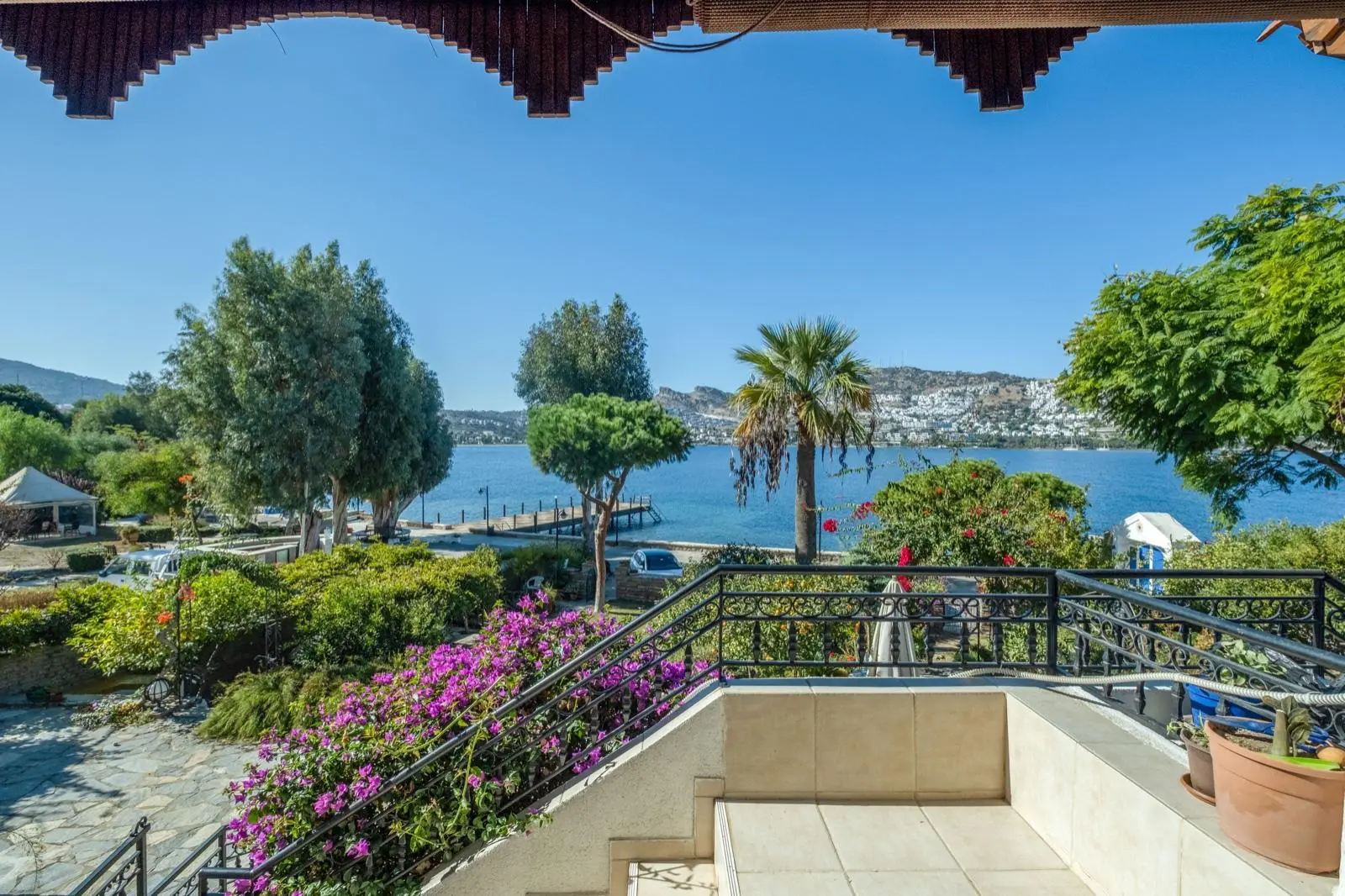 Property in Gundogan